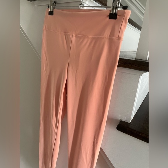 Koral women’s leggings Sz. S high rise NWOT light pink - Picture 2 of 4